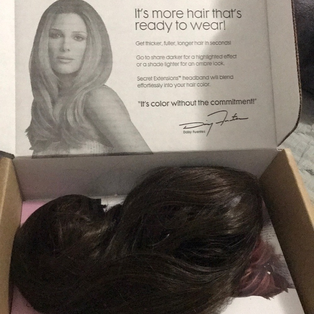 Hair extensions Brown
